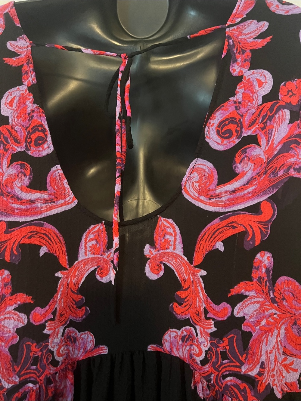 Intimately by Free People Small Black Top with Red-Pink Scroll Print - Picture 7 of 9